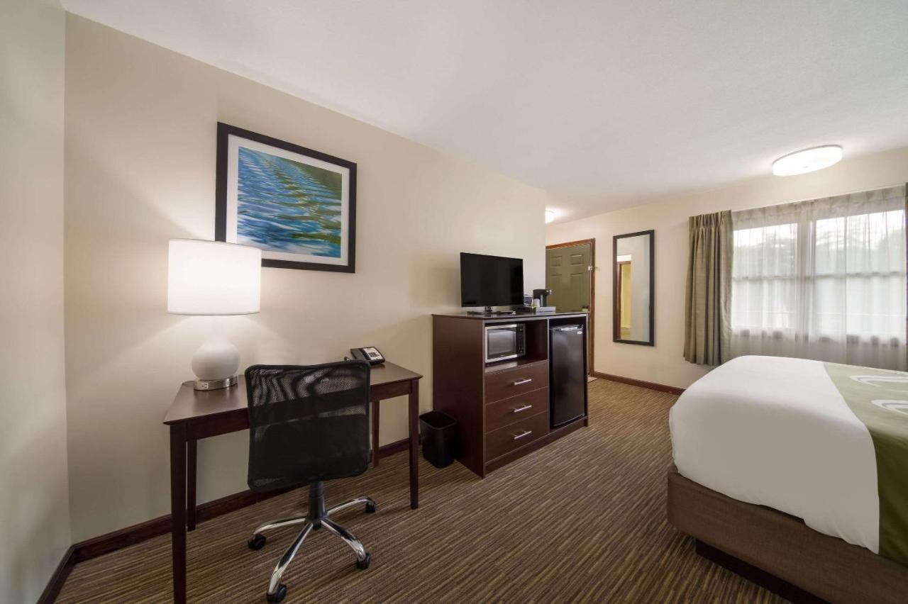 Quality Inn Great Barrington Exterior foto